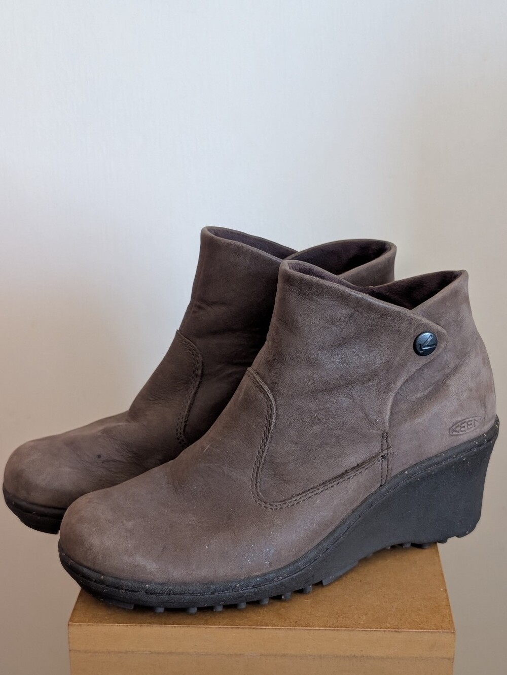 Keen Women's Akita Ankle Boot Women's Size US 6 EU 36